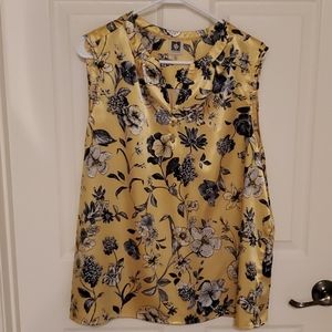 Anne Klein blouse